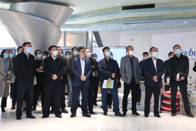 武汉市委常委、政法委书记曹裕江一行莅临富邦股份、禾大科技参观交流