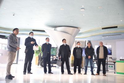 武汉市农业农村局汤吉超副局长一行莅临富邦股份、禾大科技调研指导